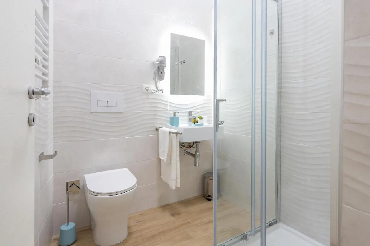 Domus Laetitiae Rooms & Apartments Quartu SantʼElena 0*,