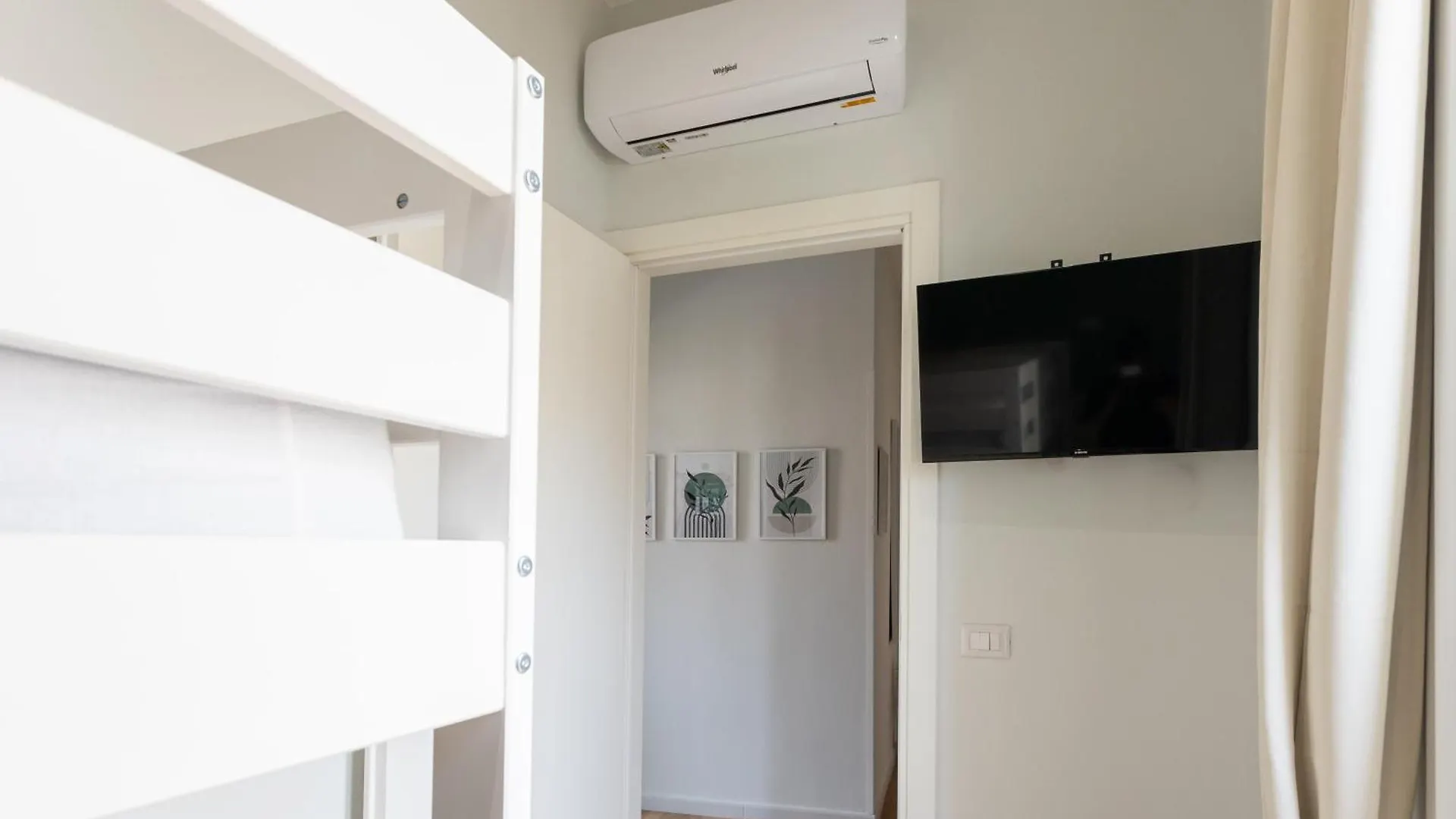 Domus Laetitiae Rooms & Apartments Quartu SantʼElena Gasthof
